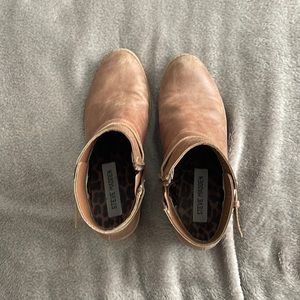 Steve Madden ankle boots